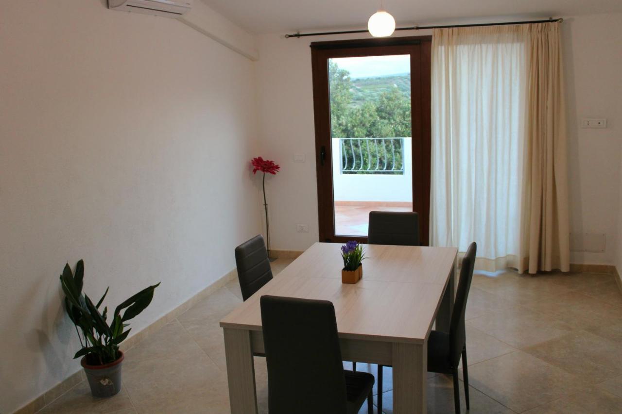 Casa Bel Panorama Apartment Orosei Bagian luar foto