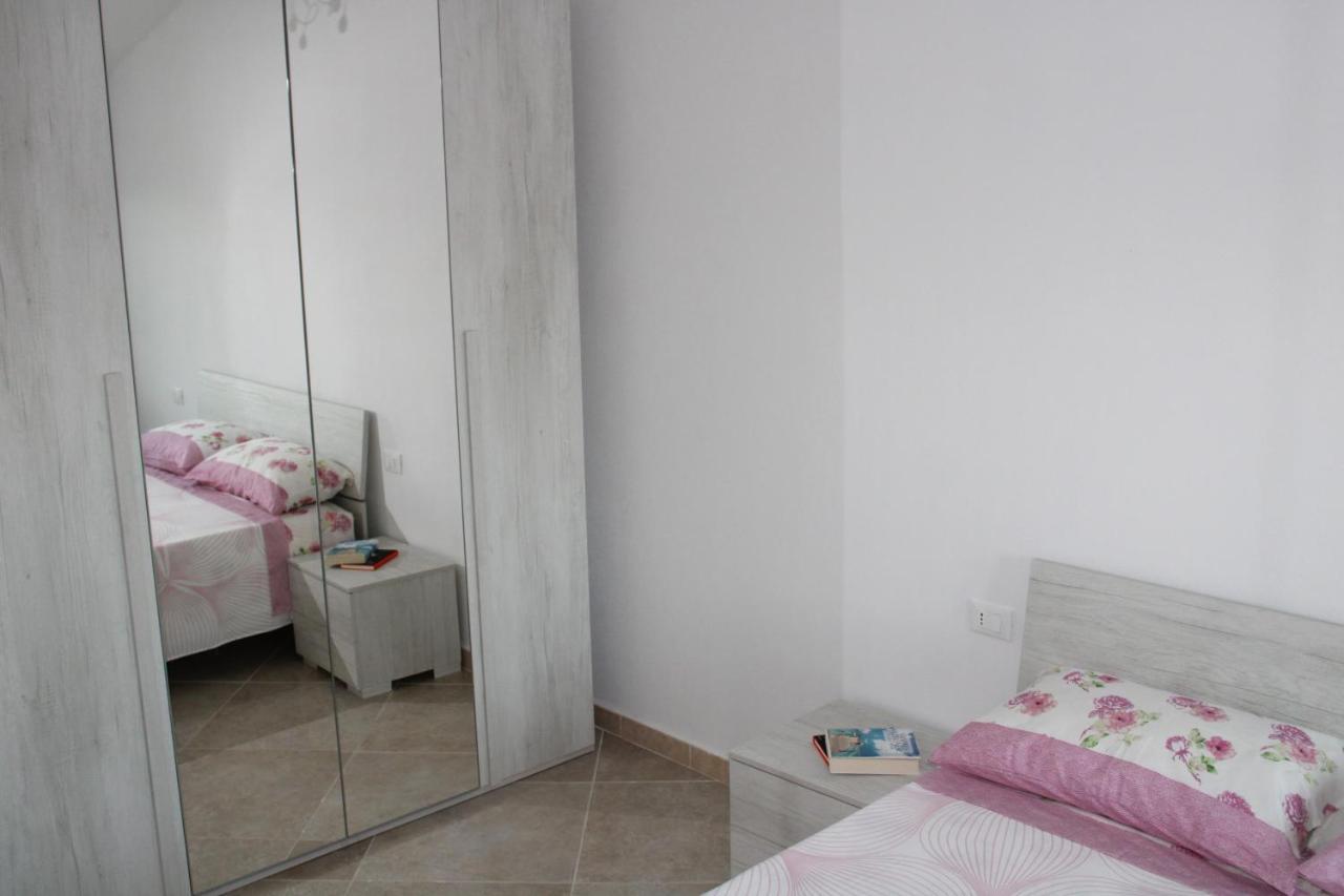 Casa Bel Panorama Apartment Orosei Bagian luar foto